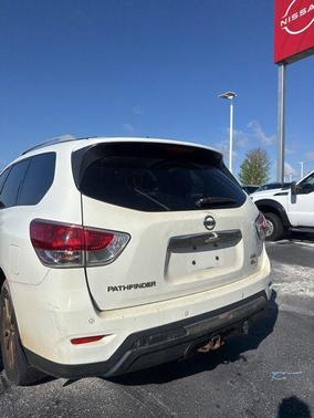 Glacier White 2015 Nissan Pathfinder SL