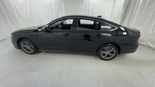 Crystal Black Pearl 2023 Honda Accord EX