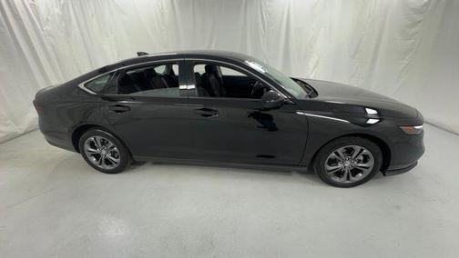 Crystal Black Pearl 2023 Honda Accord EX