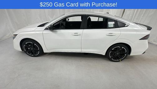 Aspen White Tricoat 2026 Nissan Sentra SR