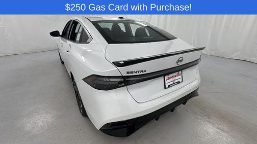 Aspen White Tricoat 2026 Nissan Sentra SR