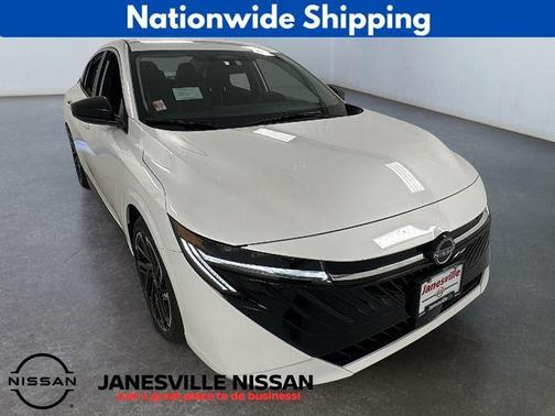 Aspen White Tricoat 2026 Nissan Sentra SR