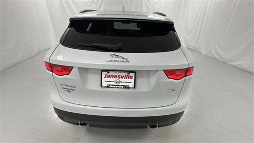 2017 Jaguar F-PACE 35t Prestige
