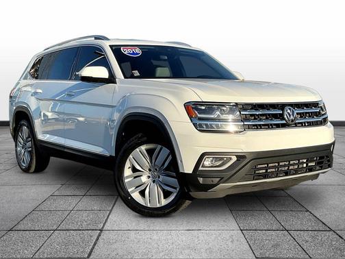 Pure White 2018 Volkswagen Atlas 3.6L SEL Premium