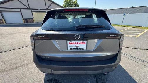 Gun Metallic 2026 Nissan Kicks S
