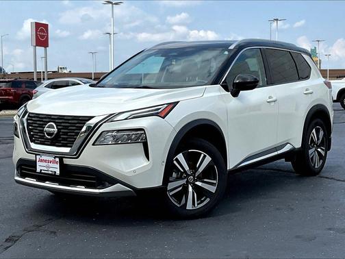 Pearl White Tricoat/Super Black 2021 Nissan Rogue Platinum