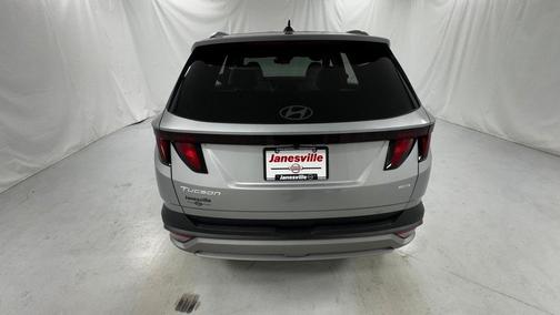 Shimmering Silver 2025 Hyundai TUCSON SEL