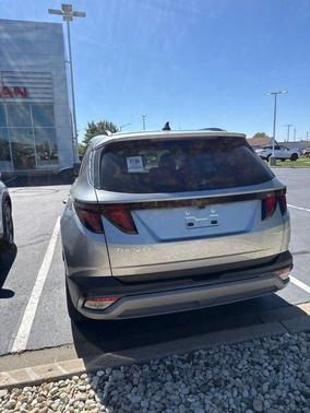 Shimmering Silver 2025 Hyundai TUCSON SEL