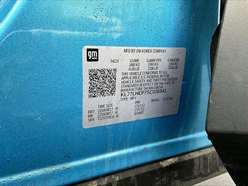 Marina Blue Metallic 2025 Chevrolet Trax LT