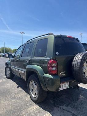 Jeep Green Metallic Clearcoat 2006 Jeep Liberty Sport