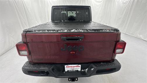 2022 Jeep Gladiator Sport S