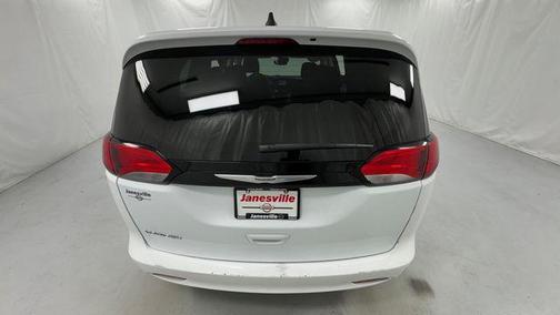 Bright White Clearcoat 2023 Chrysler Voyager LX