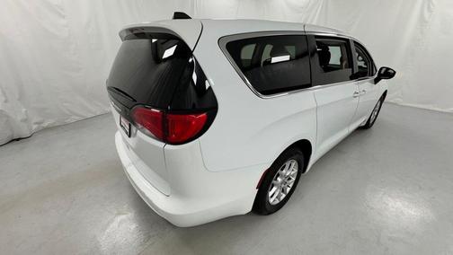 Bright White Clearcoat 2023 Chrysler Voyager LX
