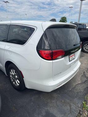 Bright White Clearcoat 2023 Chrysler Voyager LX