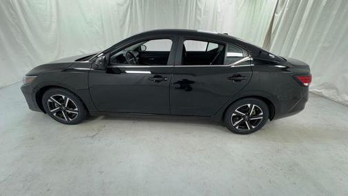 Super Black 2024 Nissan Sentra SV