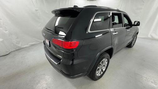 Brilliant Black Crystal Pearlcoat 2015 Jeep Grand Cherokee Limited