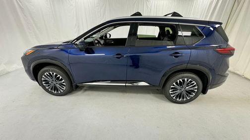 Deep Ocean Blue Pearl 2026 Nissan Rogue Platinum
