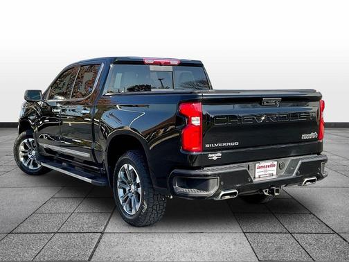 Black 2025 Chevrolet Silverado 1500 High Country