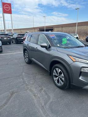 2021 Nissan Rogue SV