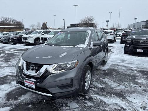 2018 Nissan Rogue S