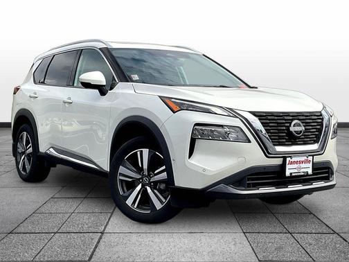 Pearl White Tricoat 2023 Nissan Rogue SL