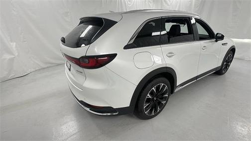 2024 Mazda CX-90 PHEV Premium Plus