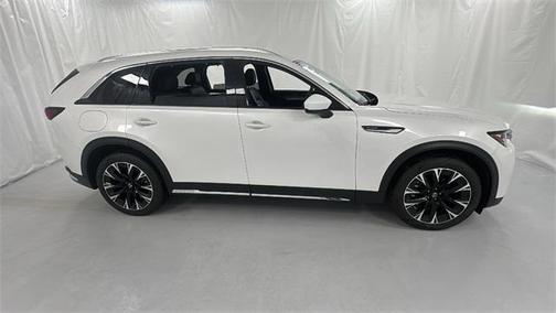 2024 Mazda CX-90 PHEV Premium Plus