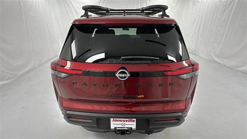 2025 Nissan Pathfinder Rock Creek 4WD