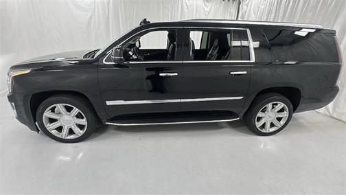 2019 Cadillac Escalade ESV Luxury