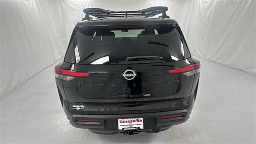 2025 Nissan Pathfinder Rock Creek 4WD