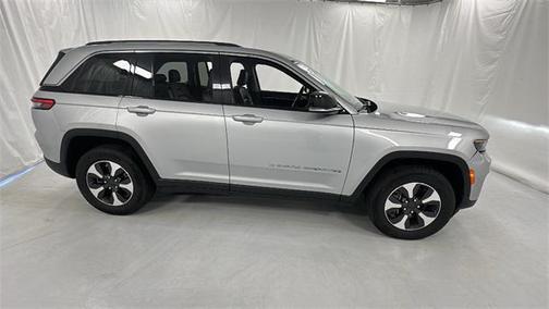 Silver Zynith 2023 Jeep Grand Cherokee 4xe Base