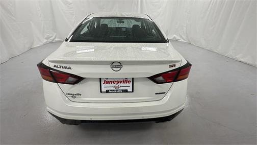 2024 Nissan Altima SR VC-Turbo FWD