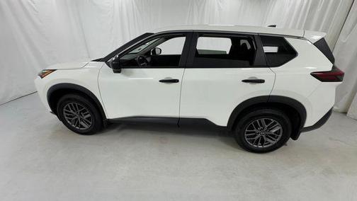 Glacier White 2023 Nissan Rogue S