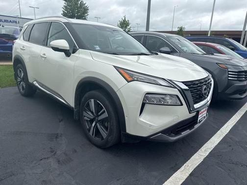 2023 Nissan Rogue SL
