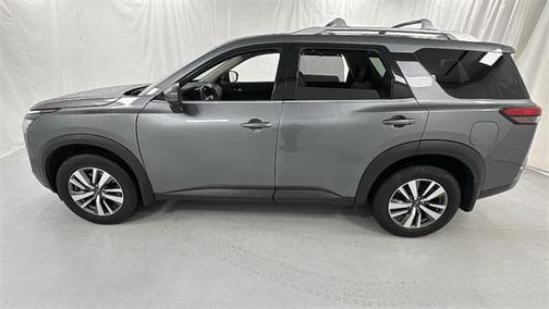 2024 Nissan Pathfinder SL 4WD