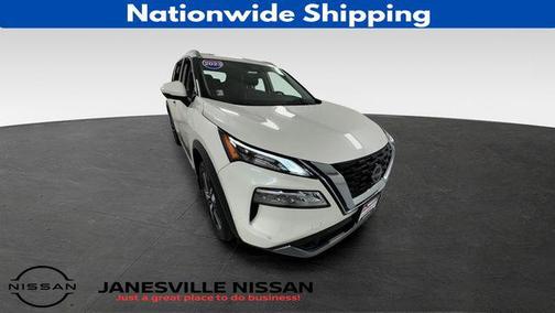 Pearl White Tricoat 2023 Nissan Rogue SL