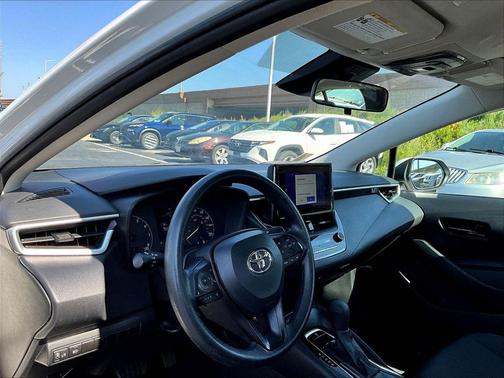 Ice Cap 2024 Toyota Corolla LE