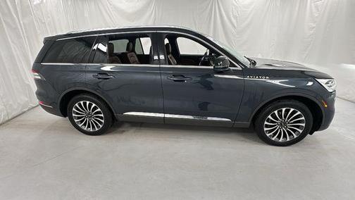 FLIGHT BLUE 2021 Lincoln Aviator Reserve AWD