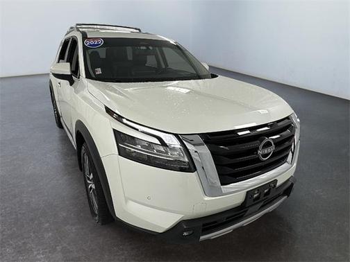 2022 Nissan Pathfinder Platinum 4WD