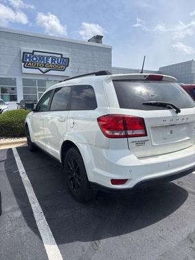 Vice White 2019 Dodge Journey SE