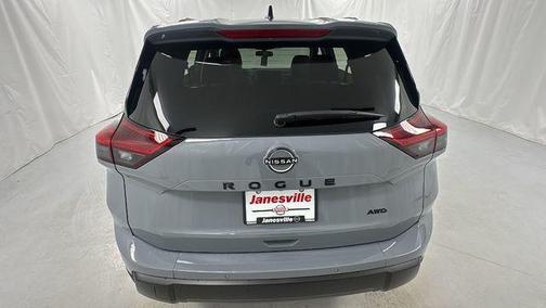 Boulder Gray Pearl 2026 Nissan Rogue Dark Armor