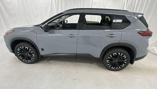 Boulder Gray Pearl 2026 Nissan Rogue Dark Armor