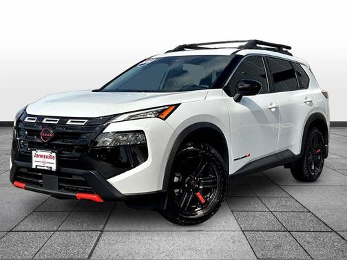 Everest White Pearl 2025 Nissan Rogue Rock Creek