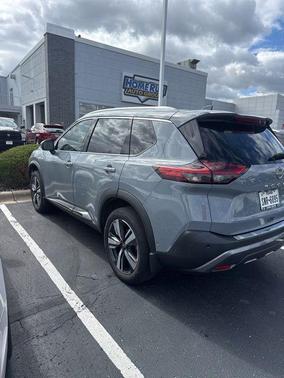 Boulder Gray Pearl 2022 Nissan Rogue SL