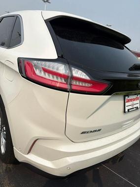 Star White Metallic Tri-Coat 2020 Ford Edge Titanium