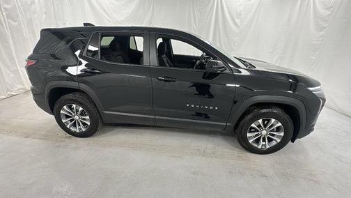 Mosaic Black Metallic 2025 Chevrolet Equinox 1LT