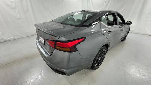 Gun Metallic 2023 Nissan Altima SR Intelligent AWD