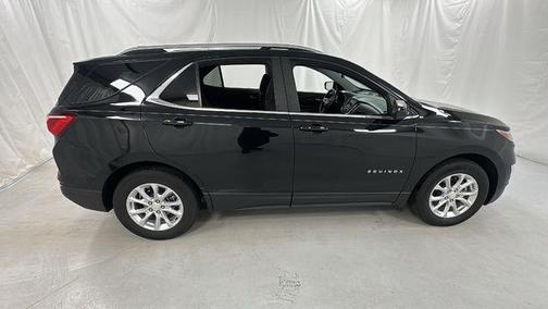 Mosaic Black Metallic 2021 Chevrolet Equinox 1LT