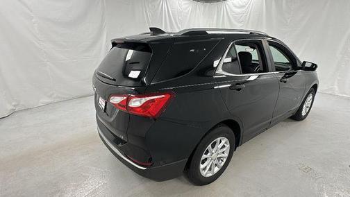 Mosaic Black Metallic 2021 Chevrolet Equinox 1LT