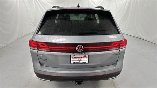 2024 Volkswagen Atlas 2.0T SE w/Technology 4MOTION
